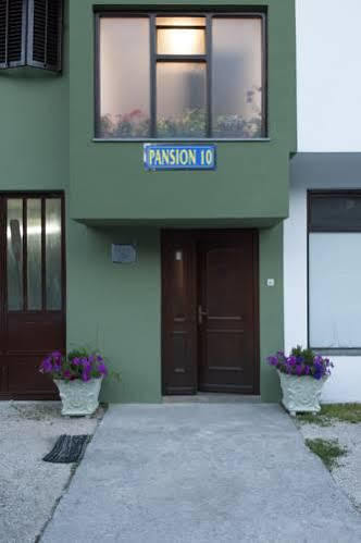 Guest House Pansion 10 Cetinje Ngoại thất bức ảnh